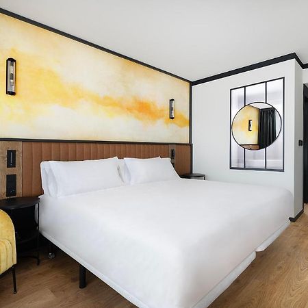 Отель Barcelo Warsaw Powisle Экстерьер фото