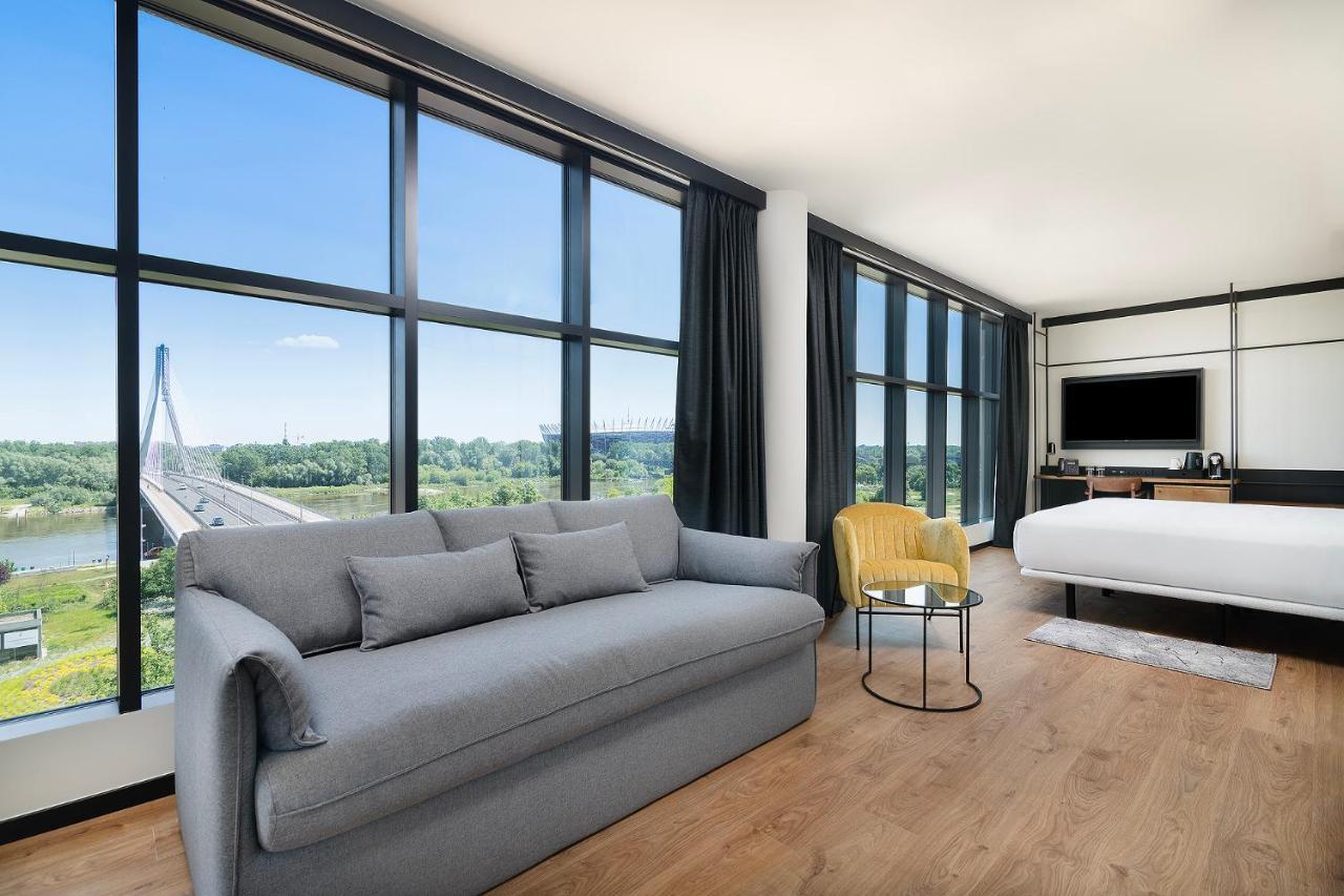 Отель Barcelo Warsaw Powisle Экстерьер фото