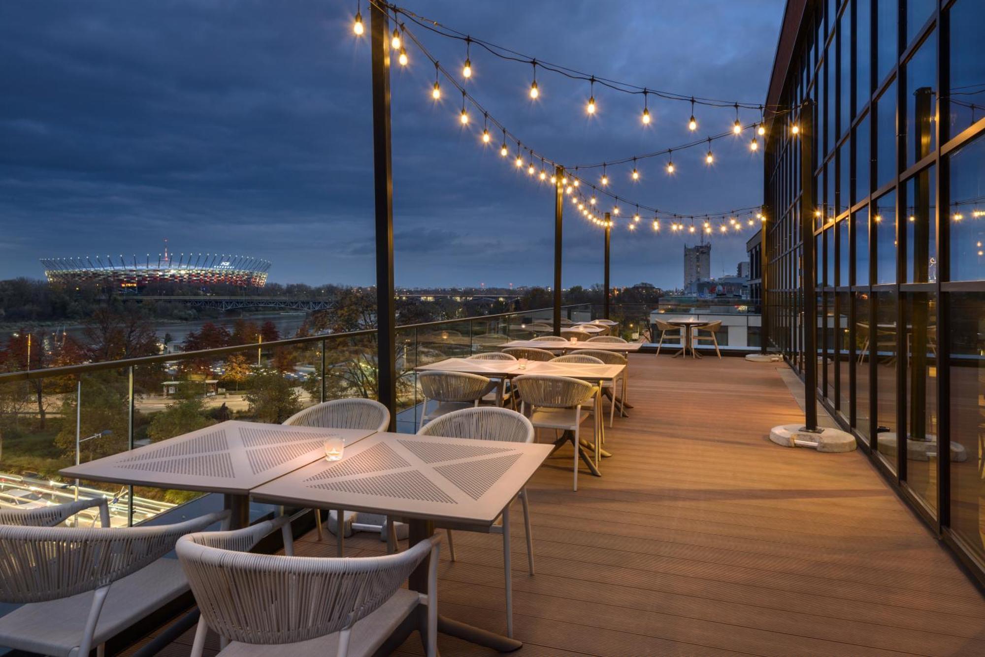 Отель Barcelo Warsaw Powisle Экстерьер фото