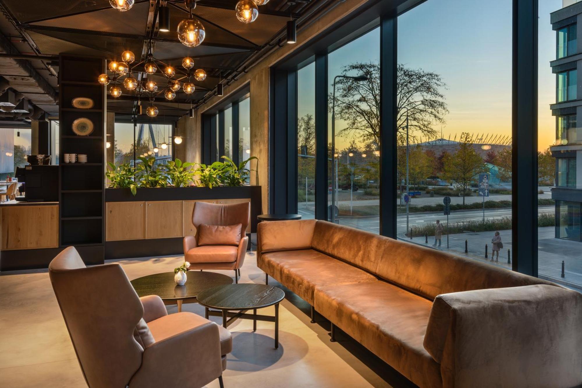 Отель Barcelo Warsaw Powisle Экстерьер фото