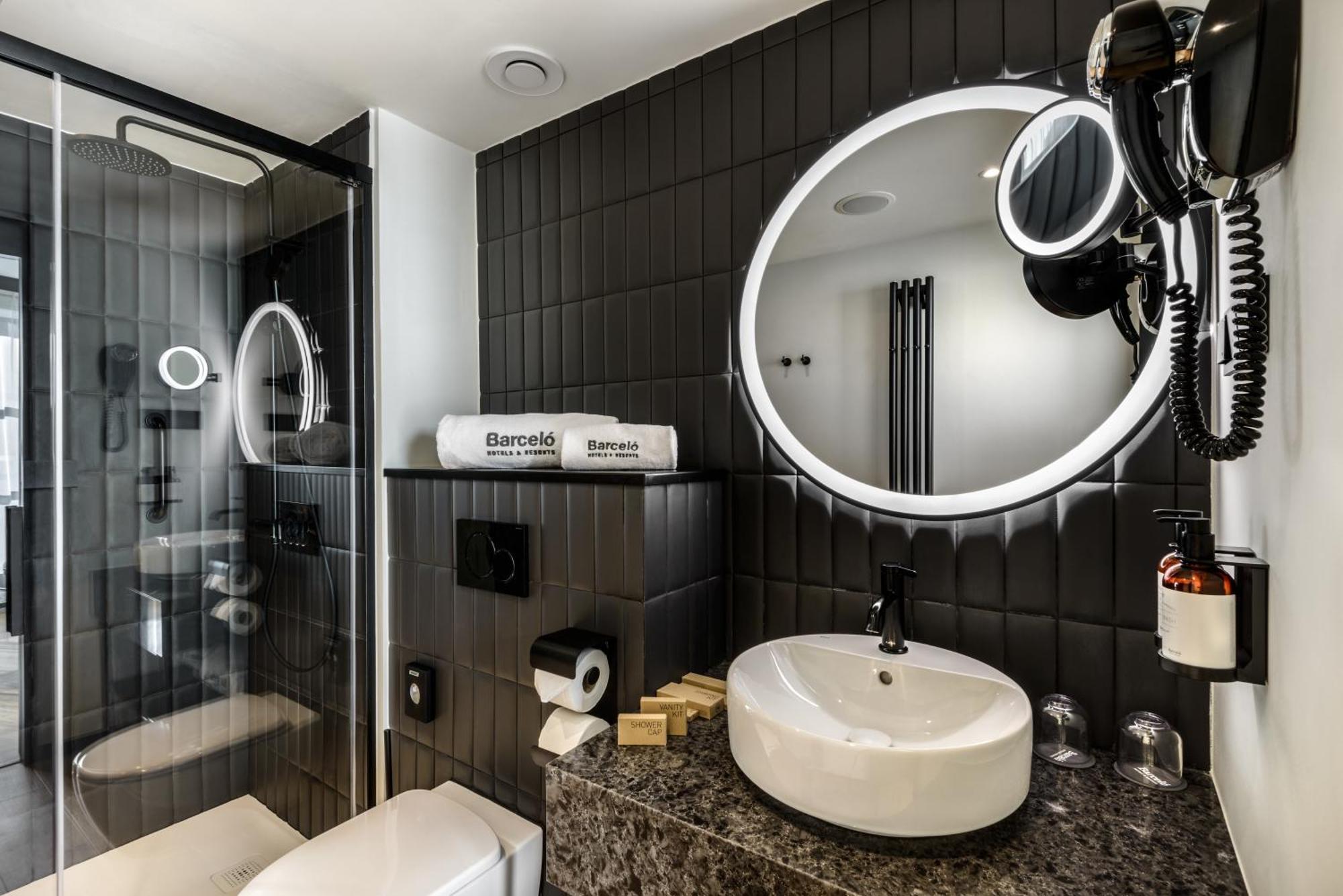 Отель Barcelo Warsaw Powisle Экстерьер фото