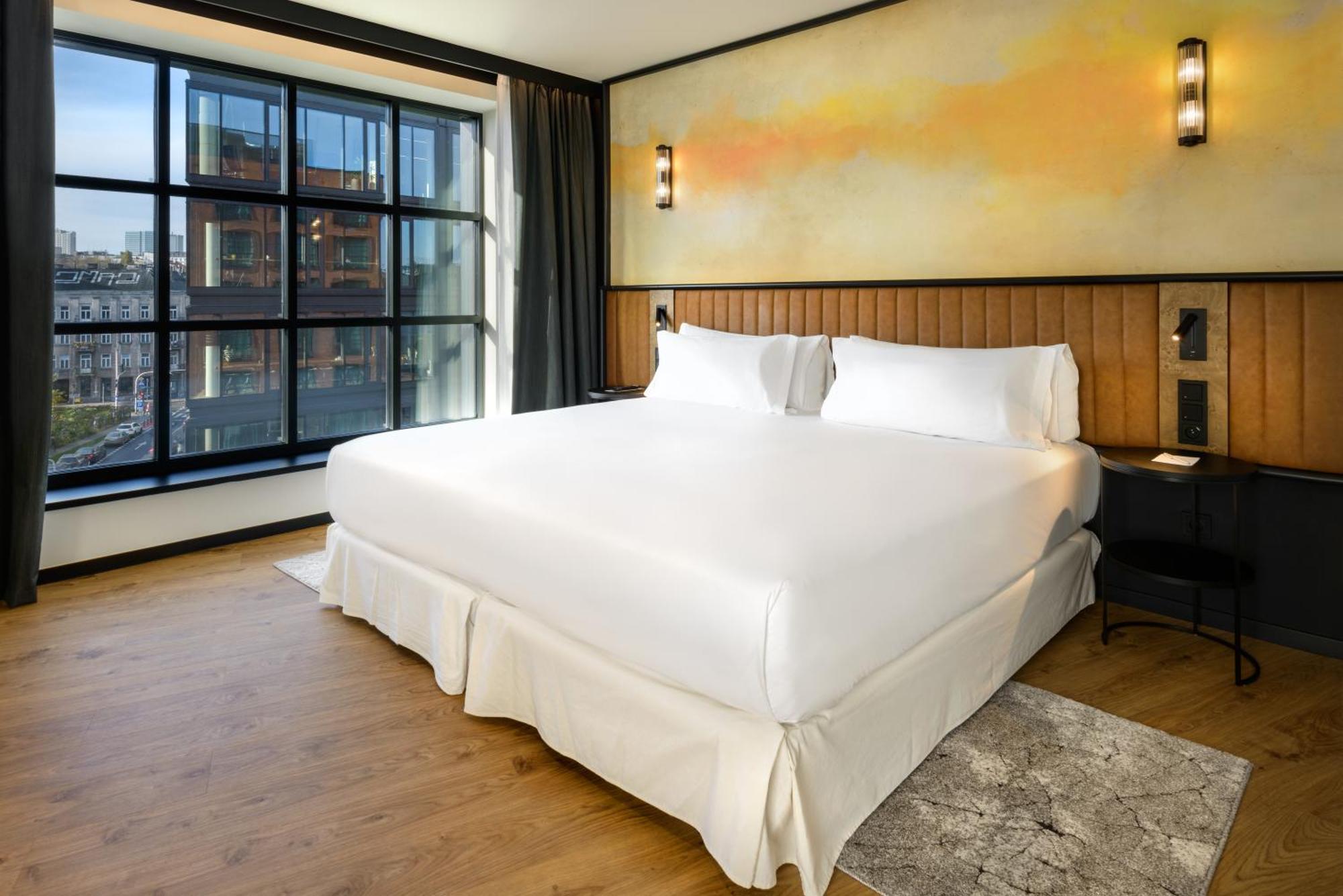 Отель Barcelo Warsaw Powisle Экстерьер фото