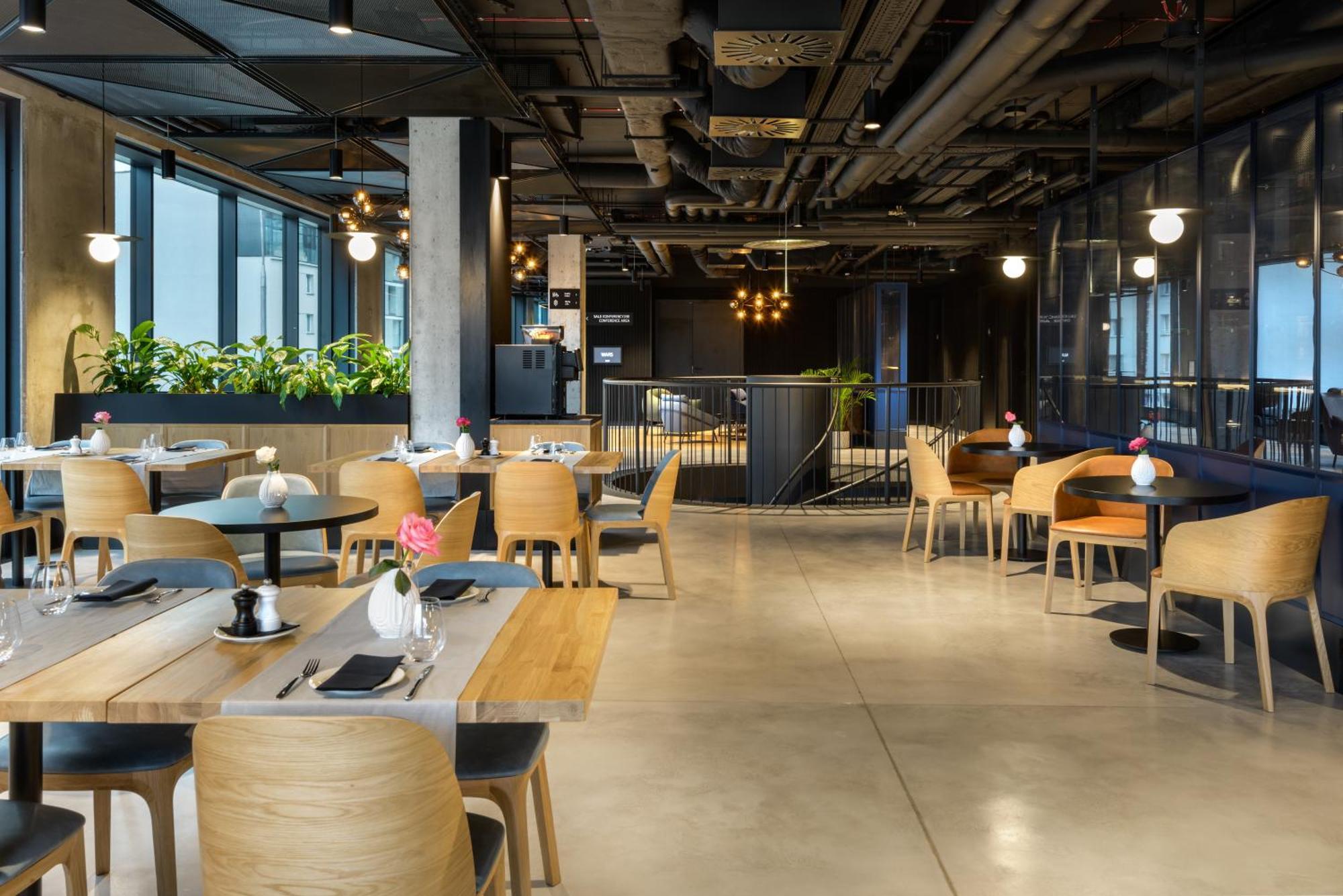Отель Barcelo Warsaw Powisle Экстерьер фото