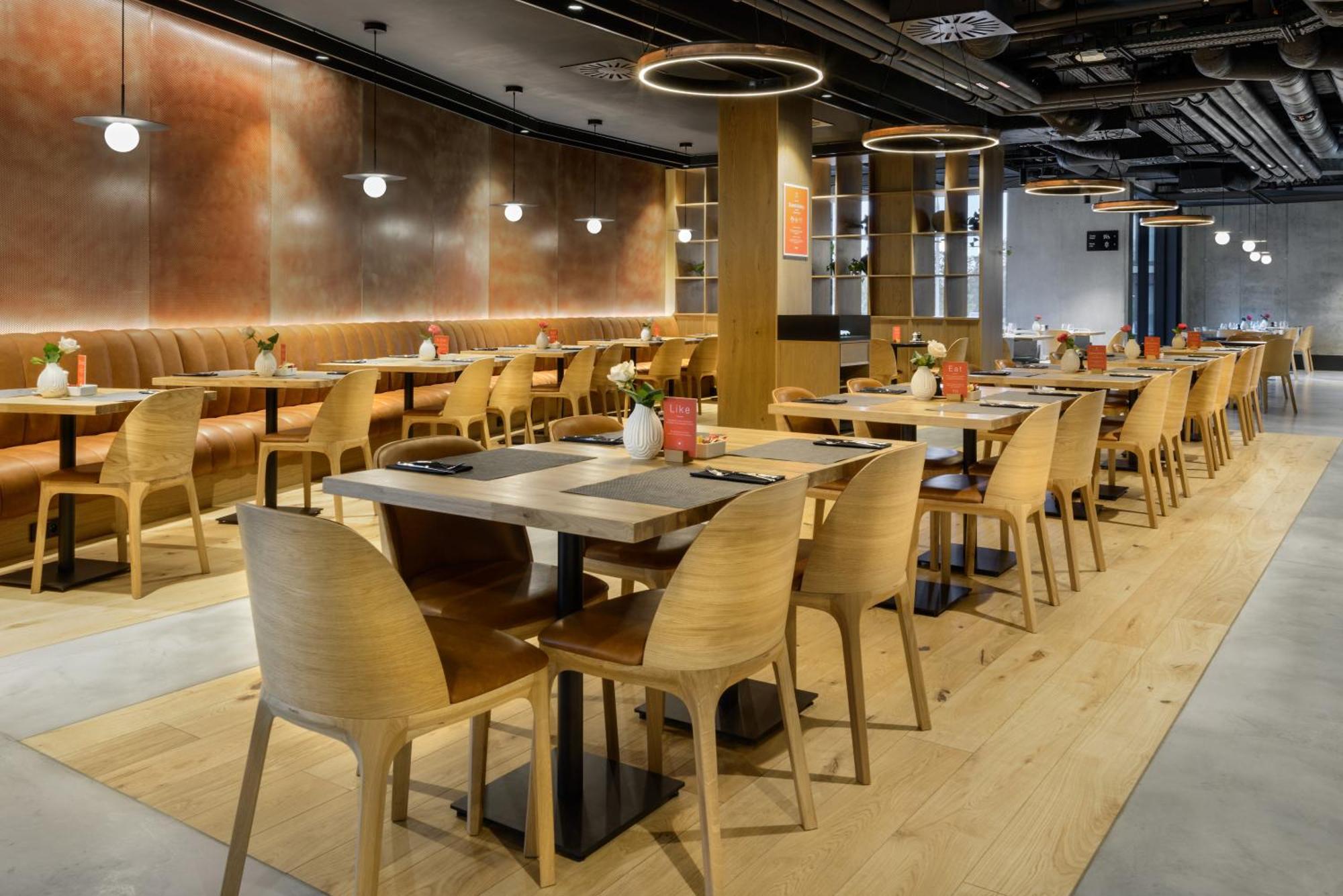 Отель Barcelo Warsaw Powisle Экстерьер фото