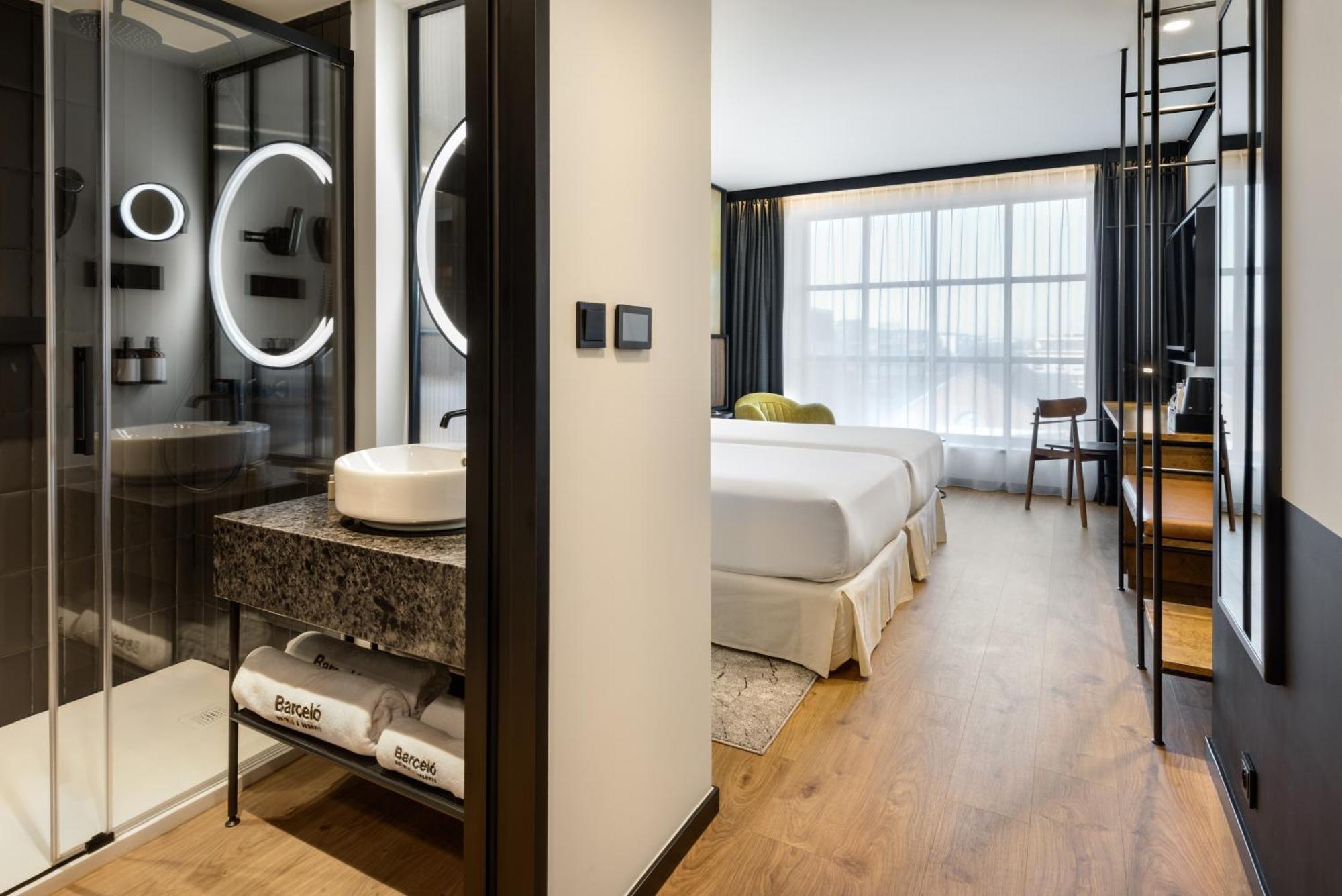 Отель Barcelo Warsaw Powisle Экстерьер фото