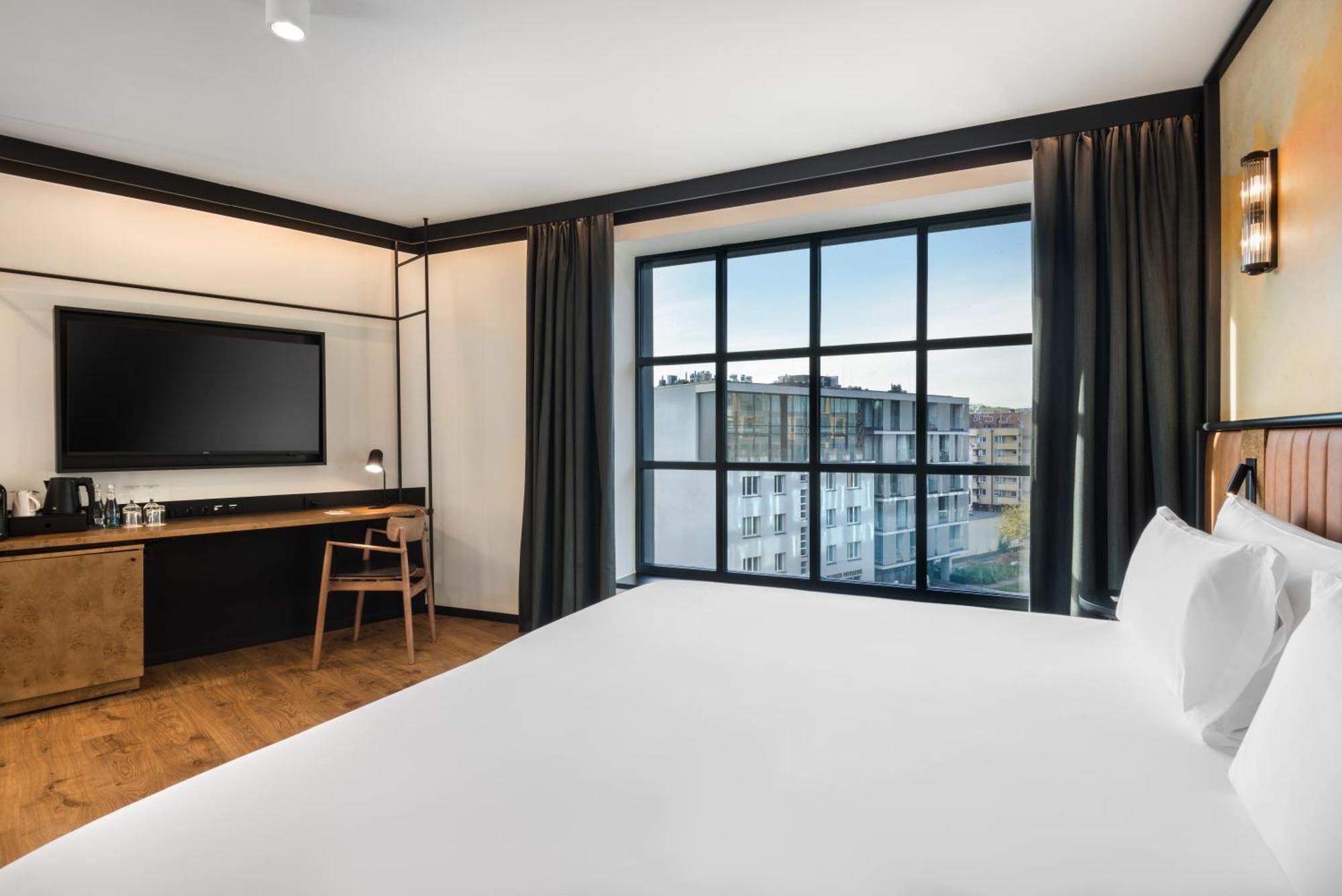 Отель Barcelo Warsaw Powisle Экстерьер фото